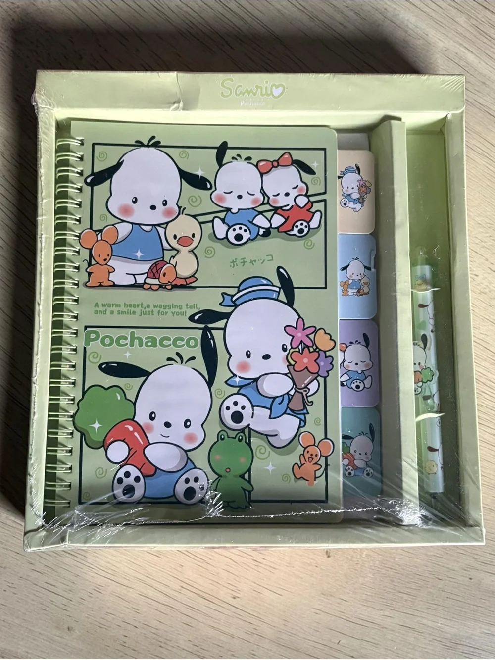 Green Pochacco Notebook & Pen Set